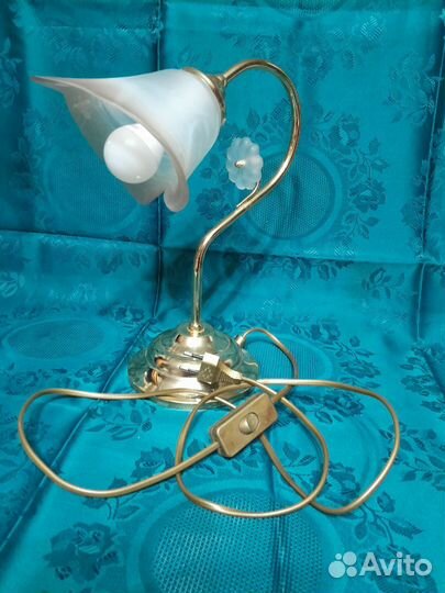 Настольная лампы