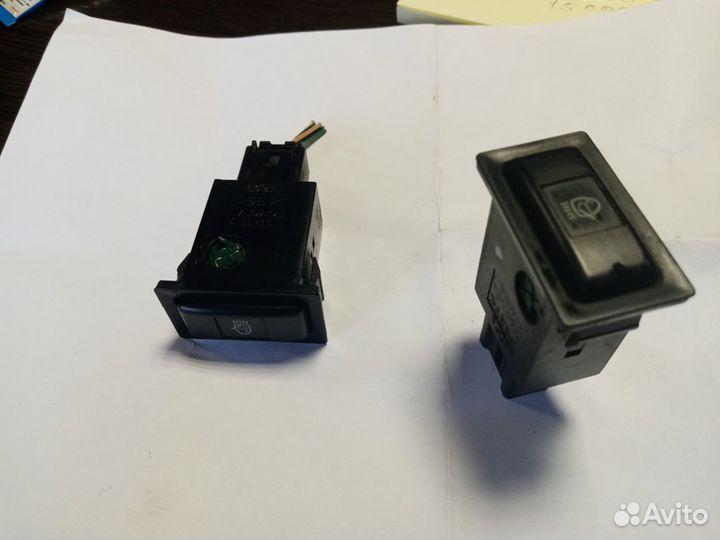 Кнопка омывателя фар тойота авенсис 1