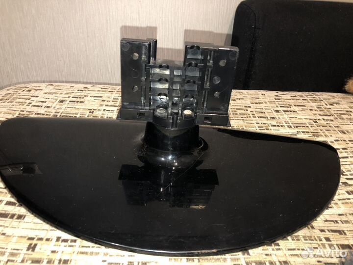 Подставка/Кронштейн