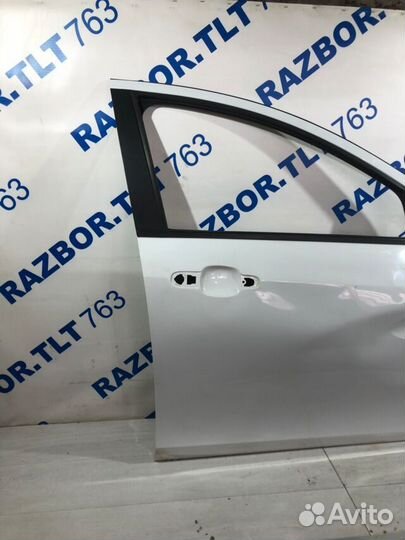Дверь передняя правая (с дефектом) LADA vesta 1.6