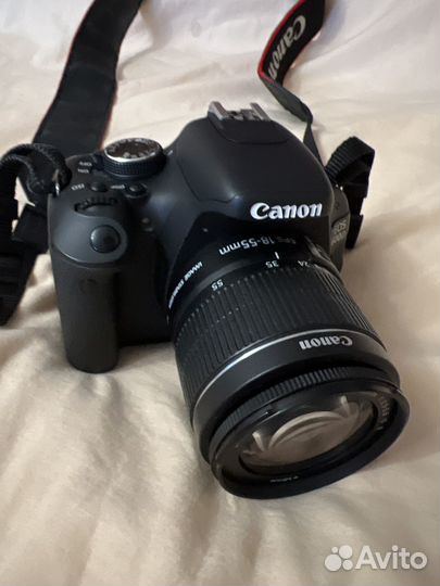 Зеркальный фотоаппарат canon EOS 600D