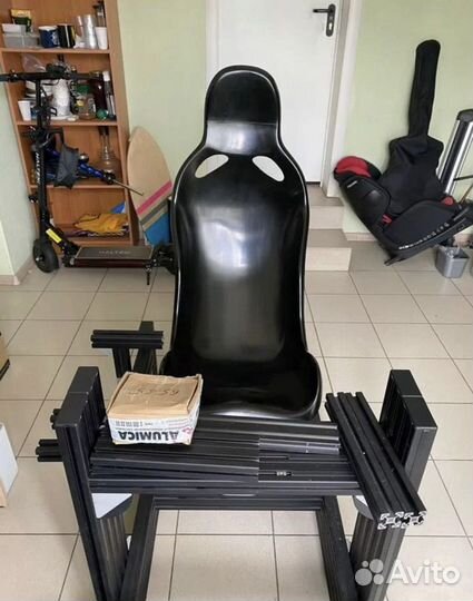 Кокпит для симрейсинга