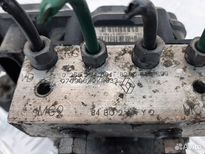 Блок ABS для Renault Megane 2 7701063867