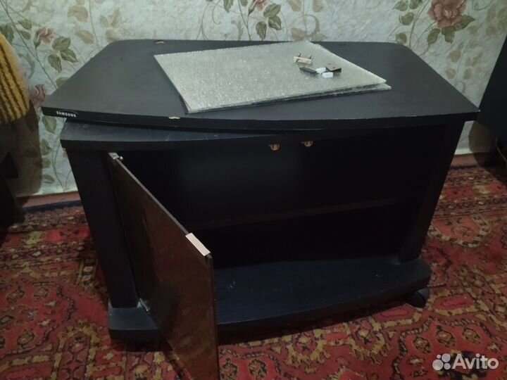 Тумба под TV