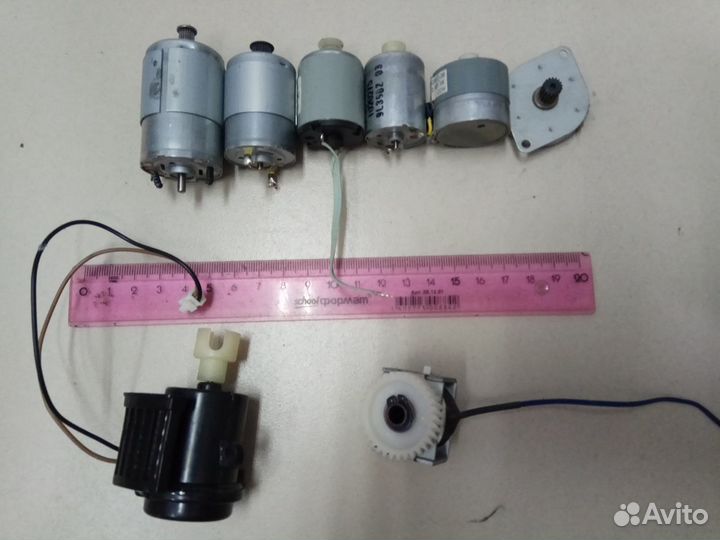 Шаговые двигатели от разной электроники, б/у