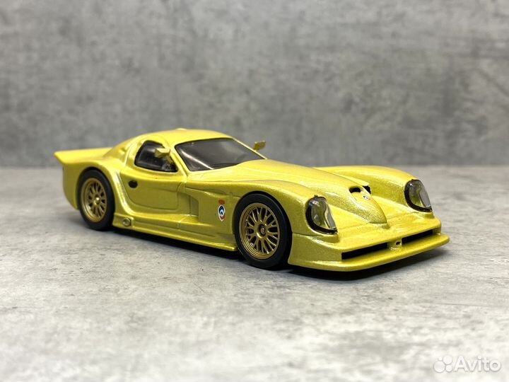 Коллекционная модель Panoz Esperante GTR 1:43