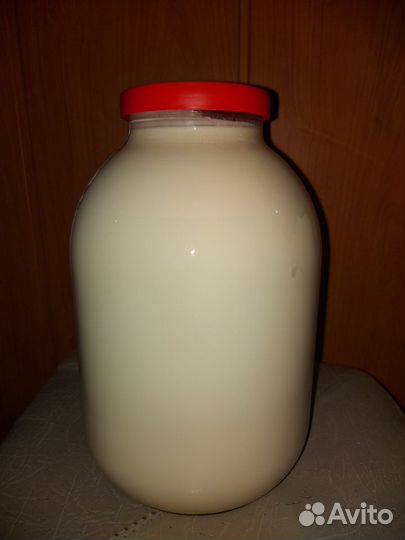 Молоко домашнее