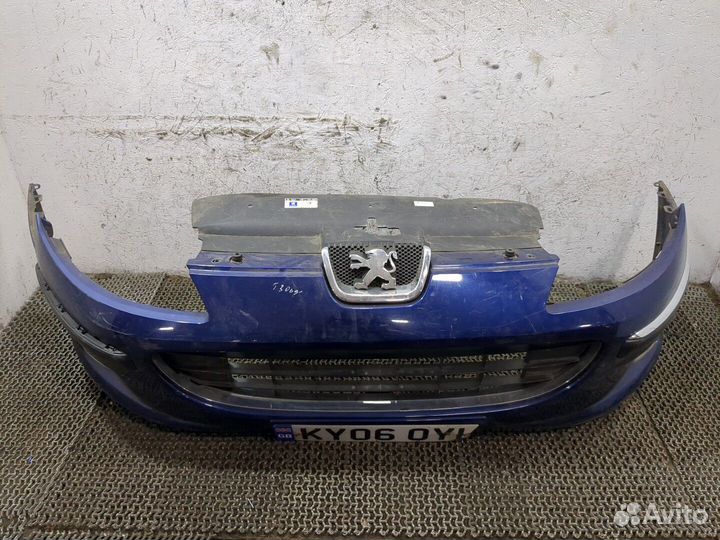 Фара противотуманная Peugeot 407, 2006