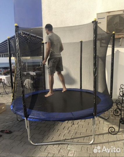 Батут каркасный с защитной сеткой
