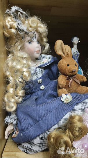 Кукла фарфоровая коллекционная