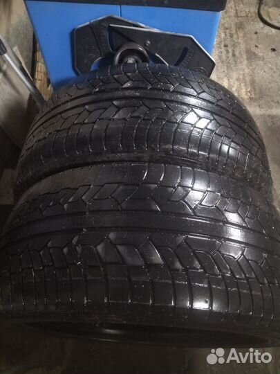 Achilles Desert Hawk UHP 275/40 R20 и 315/35 R20 106