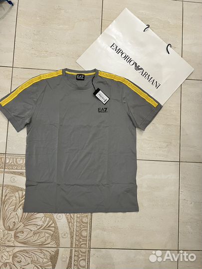 Новая футболка Emporio Armani Ea7 оригинал