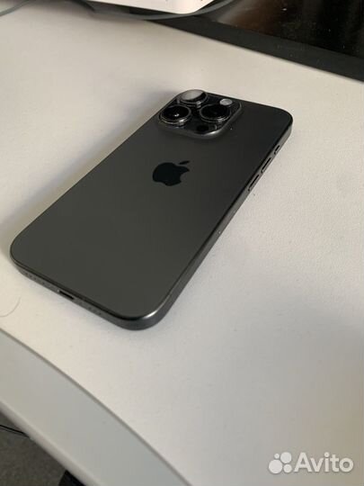 iPhone 15 Pro, 128 ГБ