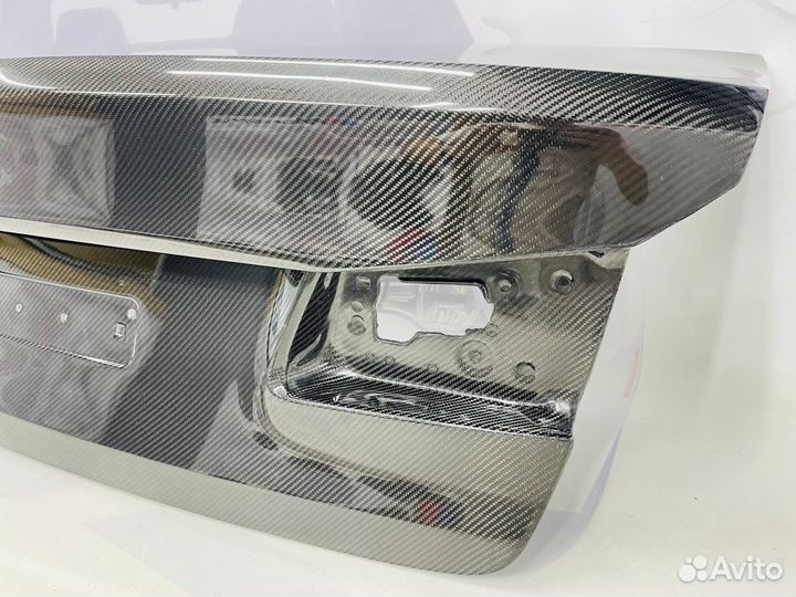 Крышка багажника BMW G30 M5 F90 карбон