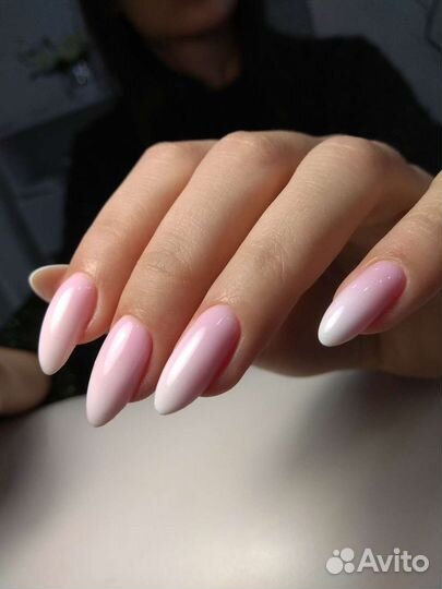 Маникюр на дому