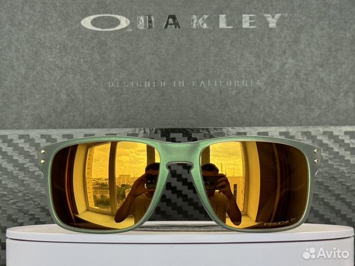 Солнцезащитные очки Oakley Holbrook Prizm Plrzd 24