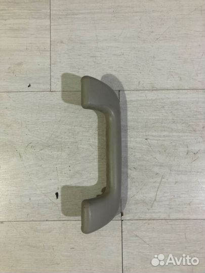 Ручка потолка toyota corolla E150 1.6 мт седан