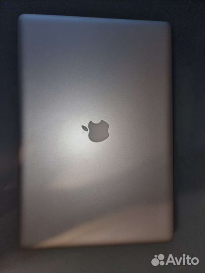 Apple MacBook Pro 17 2011