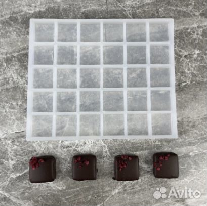 Силиконовая форма для нарезных конфет
