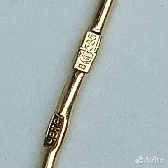 Золотые серьги 585 пробы