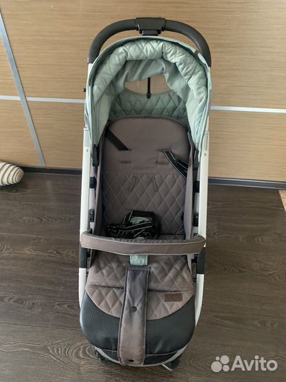 Прогулочная коляска carrello