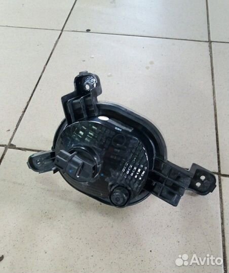 Противотуманная фара правая Kia Rio 4