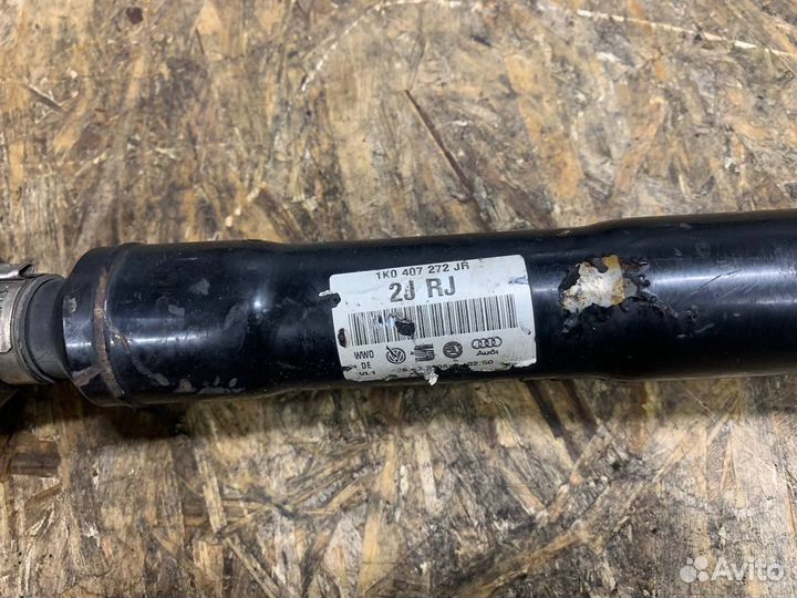 Привод передний правый audi A3 8P