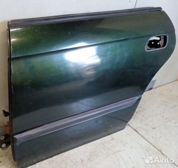 Дверь задняя левая Subaru Legasi BH9 1999