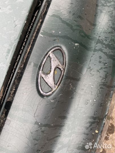 Значок Hyundai Elantra 2