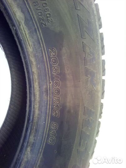 Bridgestone Blizzak Revo2 185/55 R15