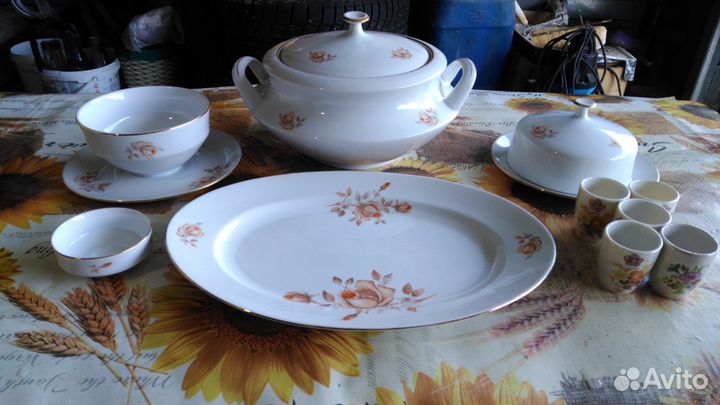 Сервиз столовый производство Словения