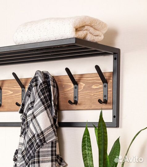 Вешалка с полкой