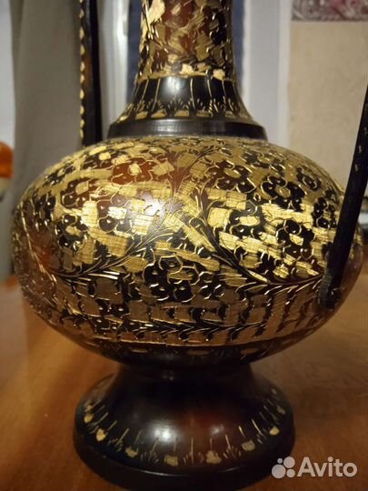 Кувшин ручной работы