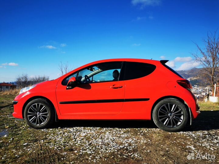 Peugeot 207 1.4 МТ, 2009, 145 000 км