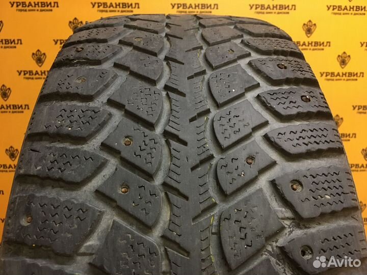 Kumho I'Zen Wis KW19 235/55 R17 103T