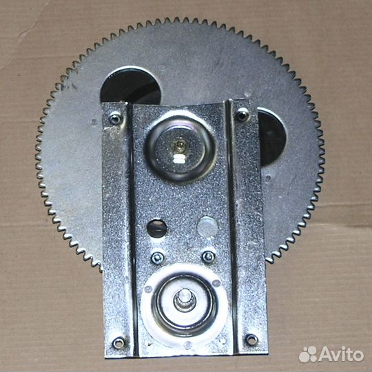 Стеклоподъемник двери маз левый (маз)