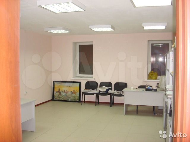 Свободного назначения, 370 м²