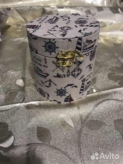 Шкатулка для украшений большая