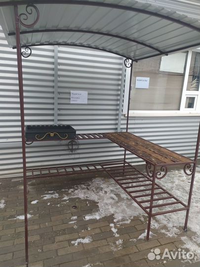 Беседка с мангалом