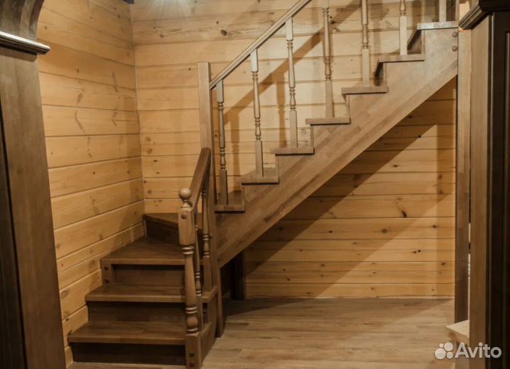 Лестница на второй этаж