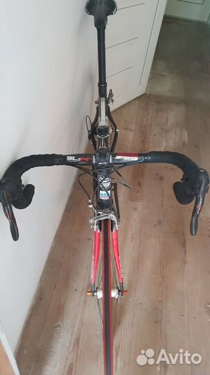 Шоссейный велосипед карбоновый