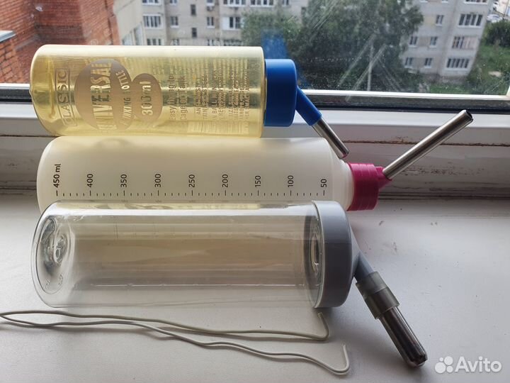 Поилка для мелких грызунов, кроликов