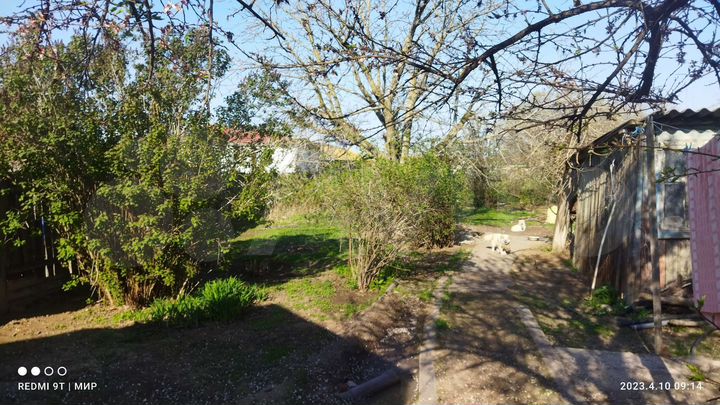 Дом 42,9 м² на участке 9,34 га