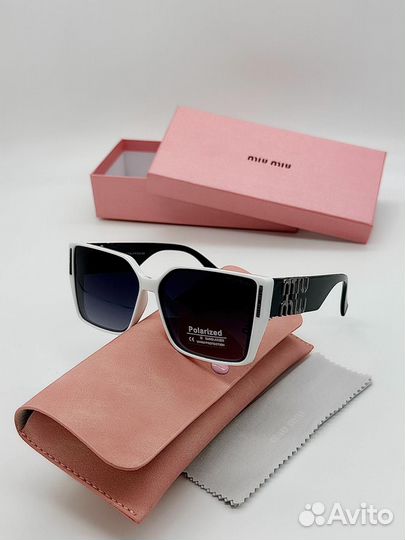 Солнцезащитные очки miu miu polaroid