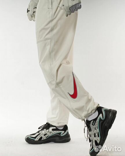 Штаны Nike Supreme белые