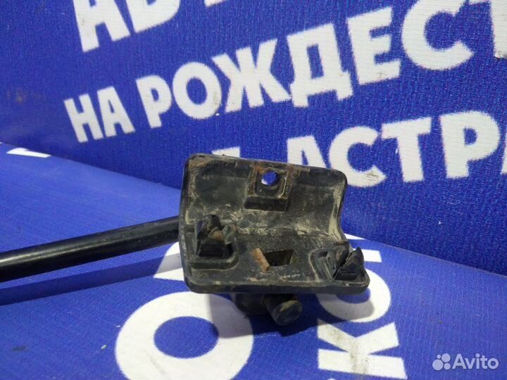Держатель капота Opel Zafira A минивен Z18XE 2000