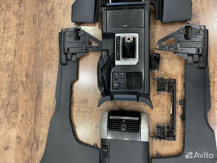 Комплект первого рестайлинга салона Prado 150