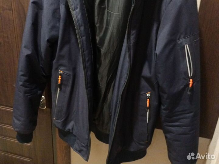 Курточка мужская на весну