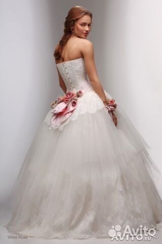 Платье свадебное