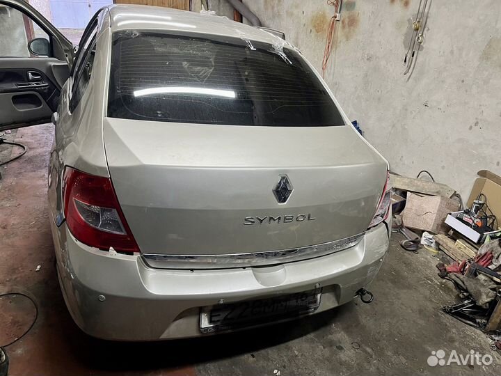 Renault symbol 2